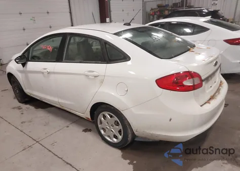 2013 Ford Fiesta S z USA, uszkodzony, nr VIN 3FADP4AJ6DM149520